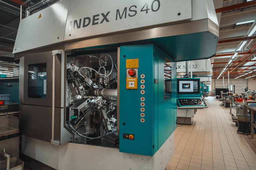 MS40 pour usinage de pièce pour la défense